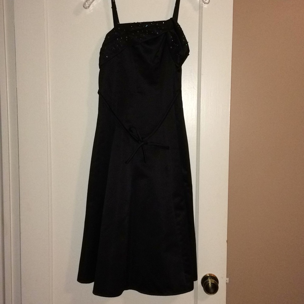 Black Sparkly Satin Party Dress Teen Size 16.